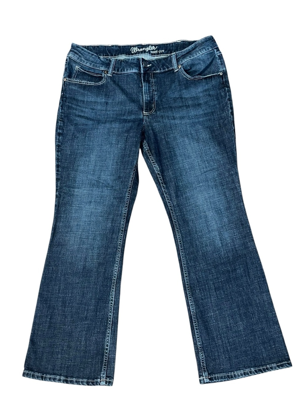 Wrangler Mid Rise Boot Cut Jeans - Size 18W x 30💜